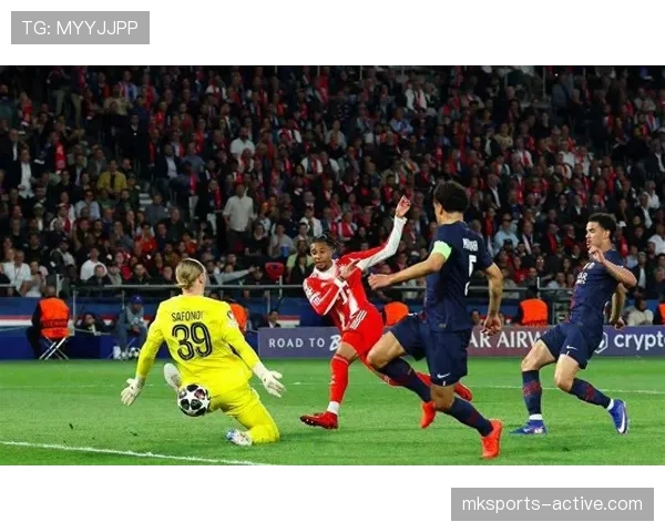 抱人到底算不算犯规？规则如何界定“合理对抗”与“非法搂抱”